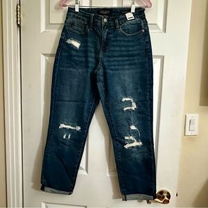 Judy Blue Mid Rise Boyfriend Fit Jeans